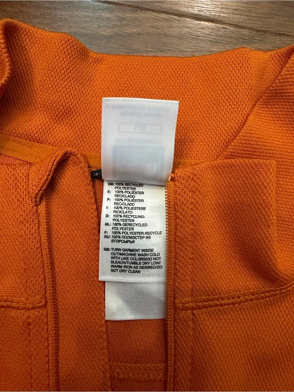 North face Quarter Zip Size L